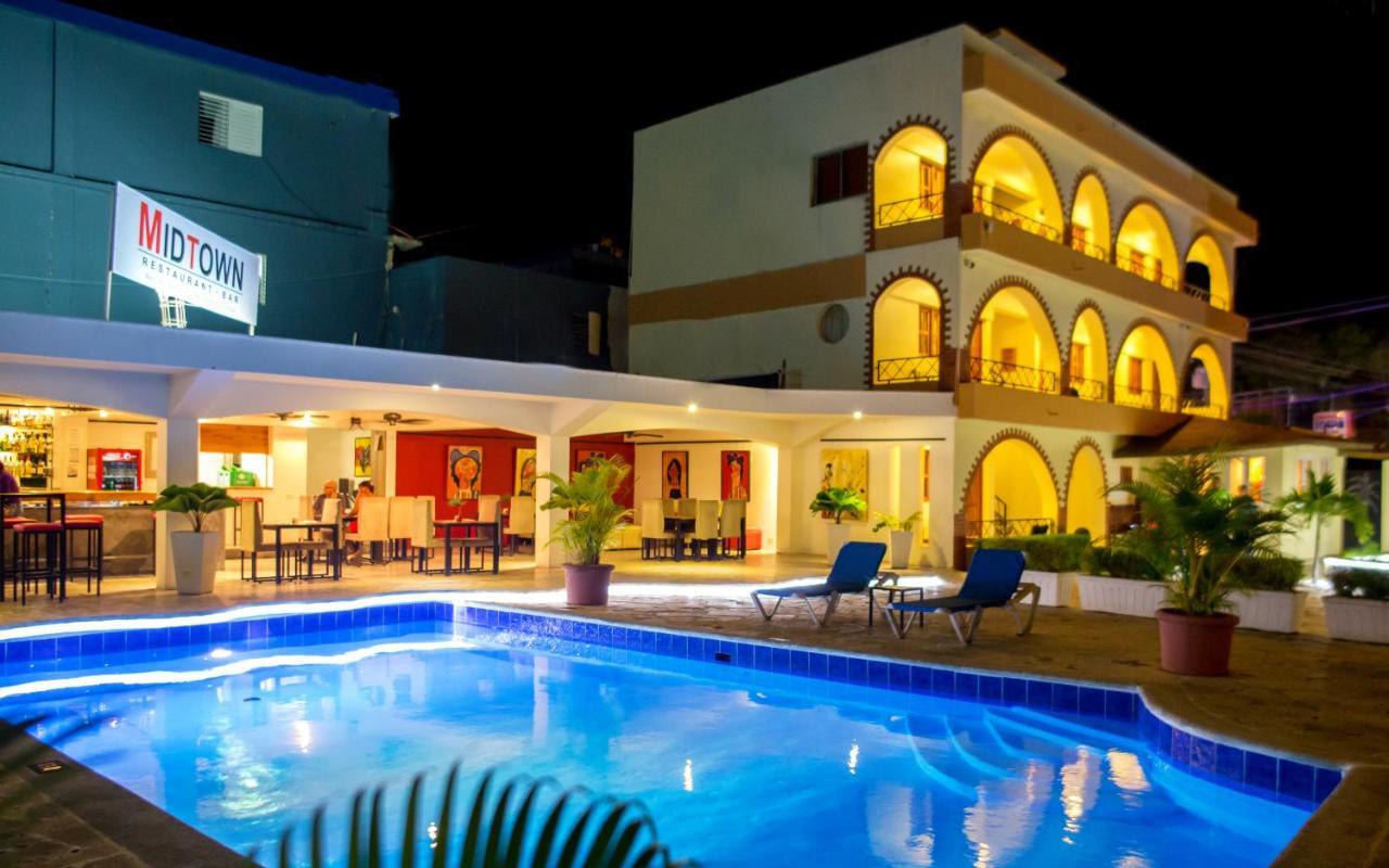 Hotel Las Palmeras Сосуа Экстерьер фото