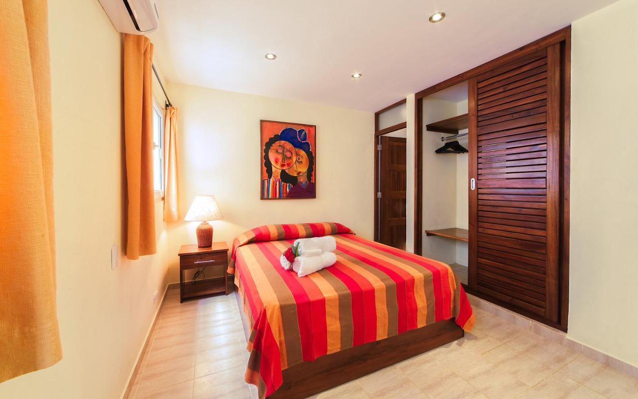 Hotel Las Palmeras Сосуа Экстерьер фото